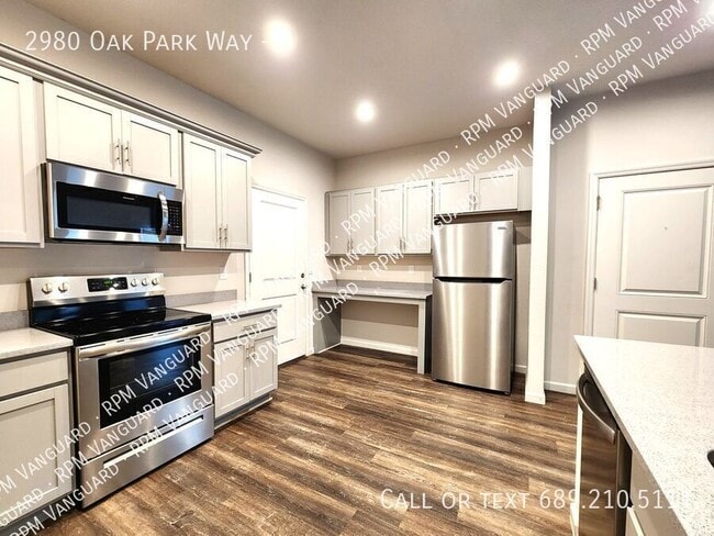 Photo - 2980 Oak Park Way