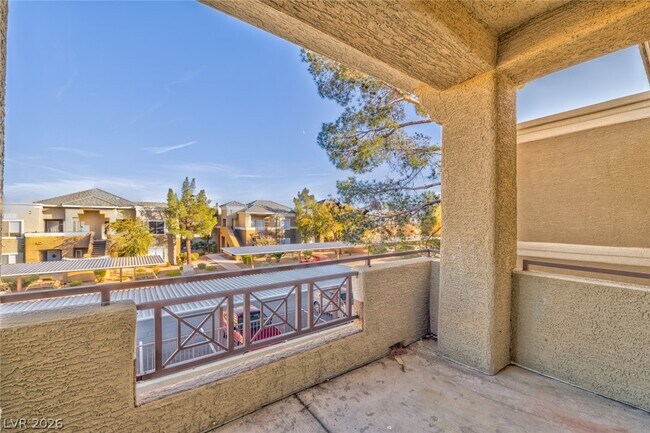 Photo - 8070 W Russell Rd Unidad 2030