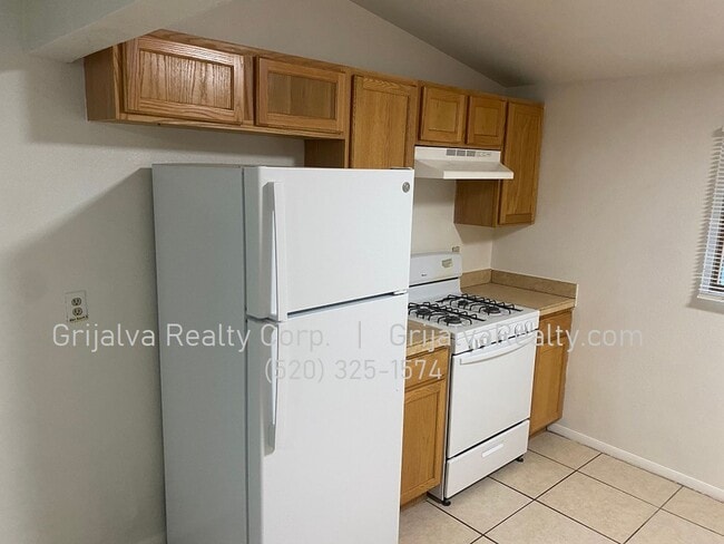 Photo - 2442 S Edmondson Ave Unit 2442