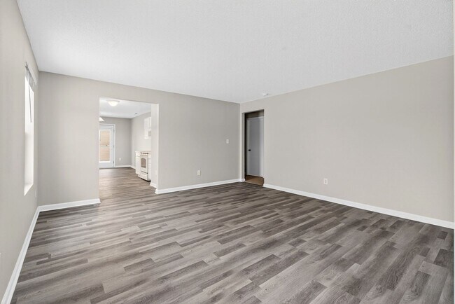 Photo - 3717 Golden Grain Drive