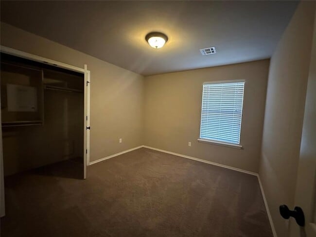 Photo - 5811 Marblewood Dr