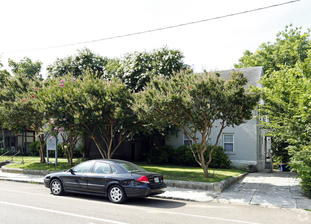 Photo - Weybridge Apartments