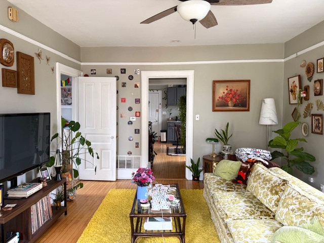 Photo - 919 E Clarke St Unit 3