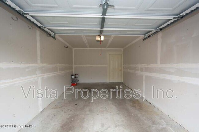 Photo - 2704 Bradford Commons Dr Unidad 201