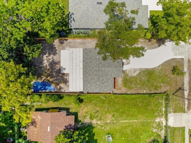 Photo - 812 W Miller St