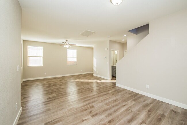 Photo - 7822 N Tay River Ct
