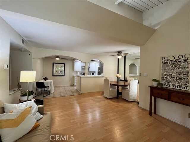 Photo - 3719 Country Club Dr Unidad 8