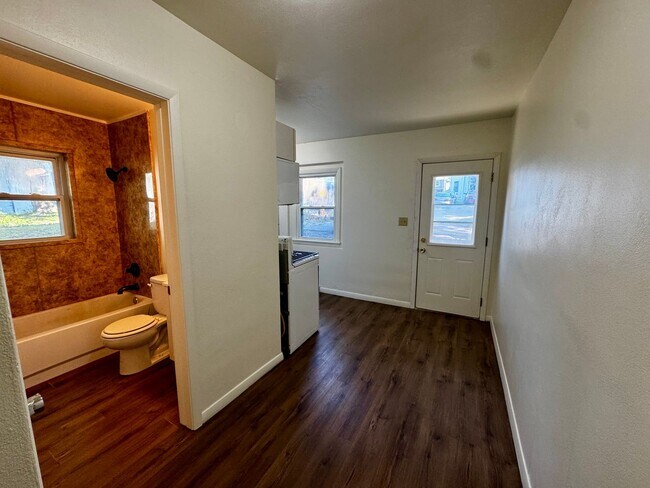 Photo - 1811 13th Ave Unit Apartment 4