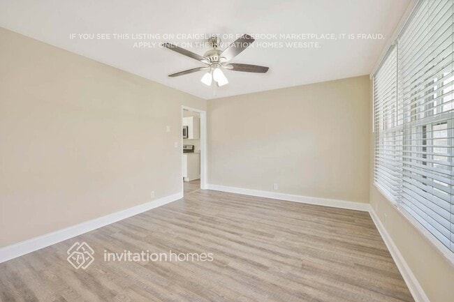 Photo - 709 Bowfield Ct