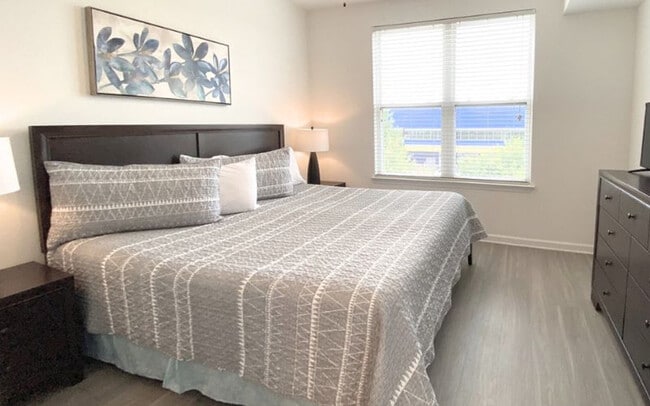 Photo - 1180 Peachtree St NE Unit ID1328016P