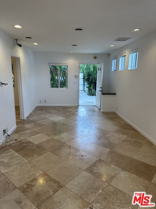 Photo - 2454 Penmar Ave