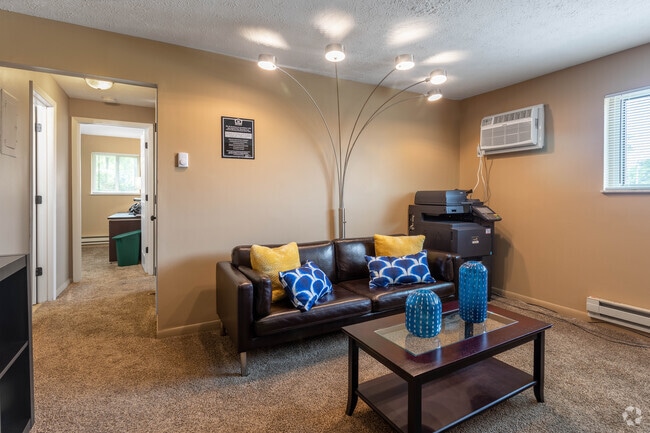 2 Br, 1 Ba - 850 SF - Residence at Milford Tower