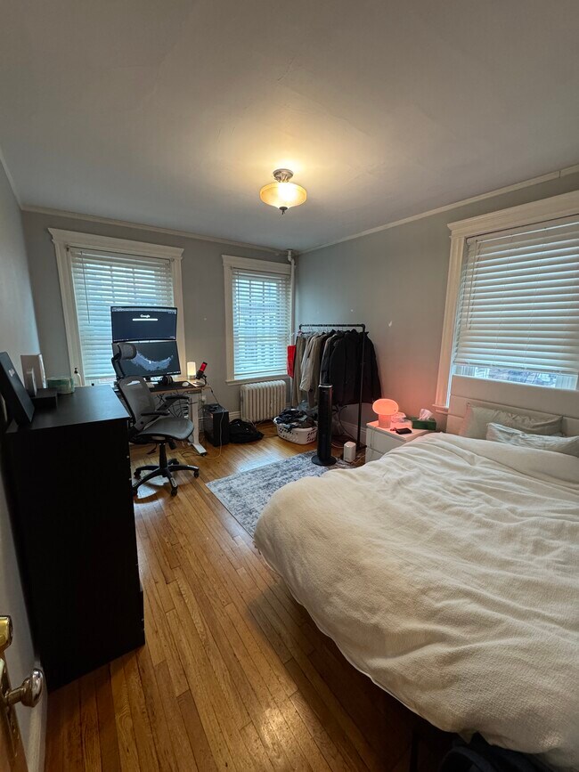 Photo - 282 Newbury St Unidad 14