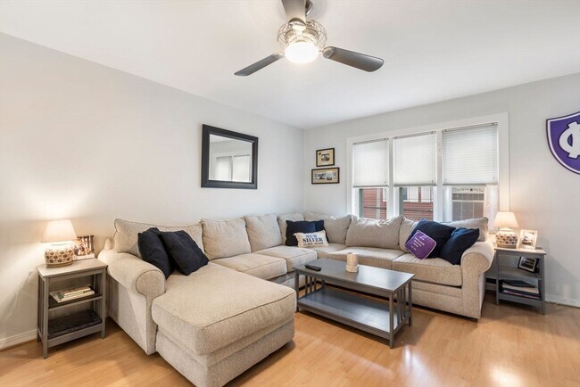 Photo - 63 Bolton St