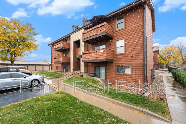 Photo - 7040 W 20th Ave Unidad 208 Rental