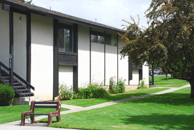 55+Senior Community - Lincoln Heights Terrace