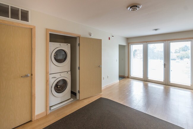 Laundry In Unit - The Aurora on Griggs Square