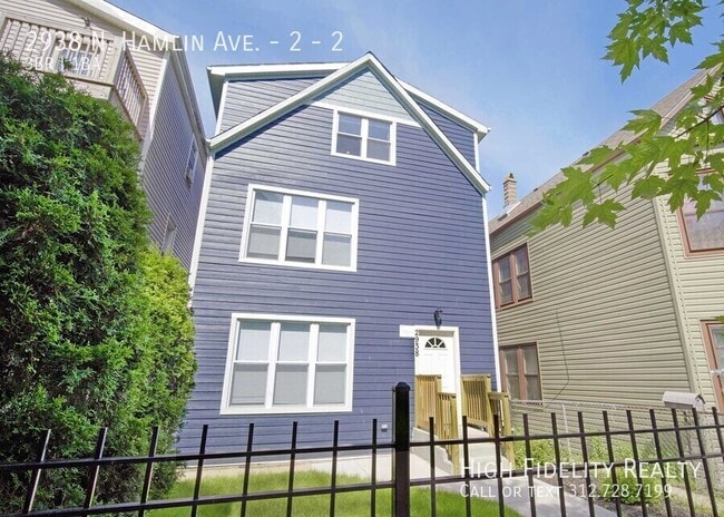 Building Photo - 2938 N Hamlin Ave Unit 2 Rental