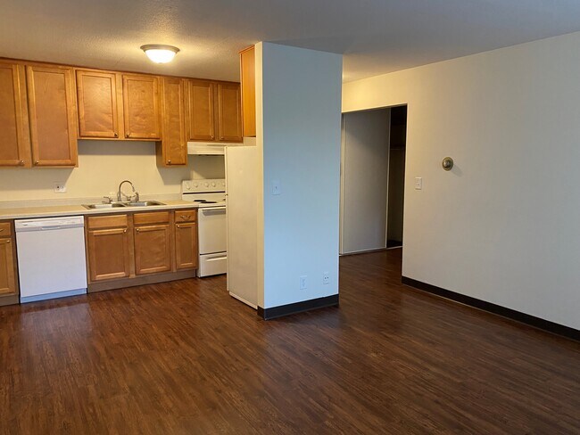 Photo - 2647 Emerson Ave S