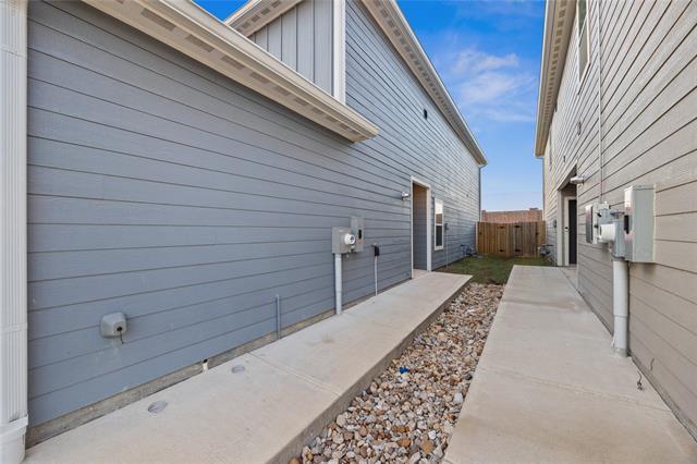 Photo - 308 Marsh Ln