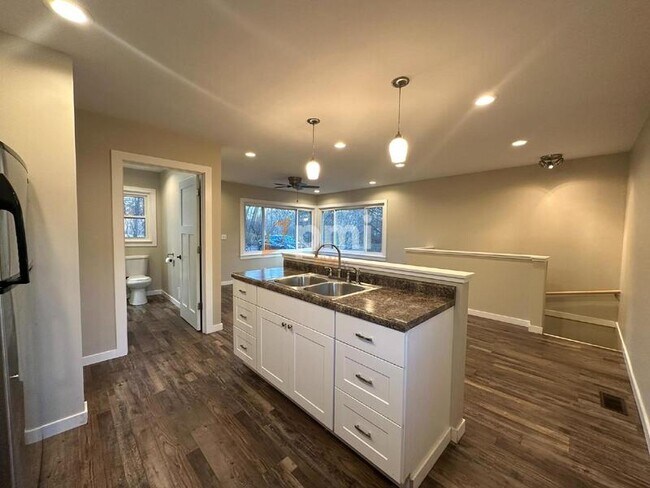 Photo - 1506 Rumely St Unidad B