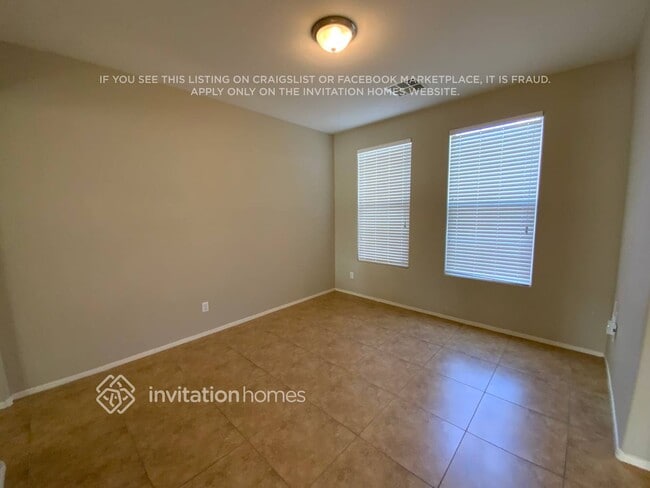 Photo - 8117 RedBud Vine St