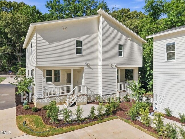Photo - 2815 Wilcox Pl