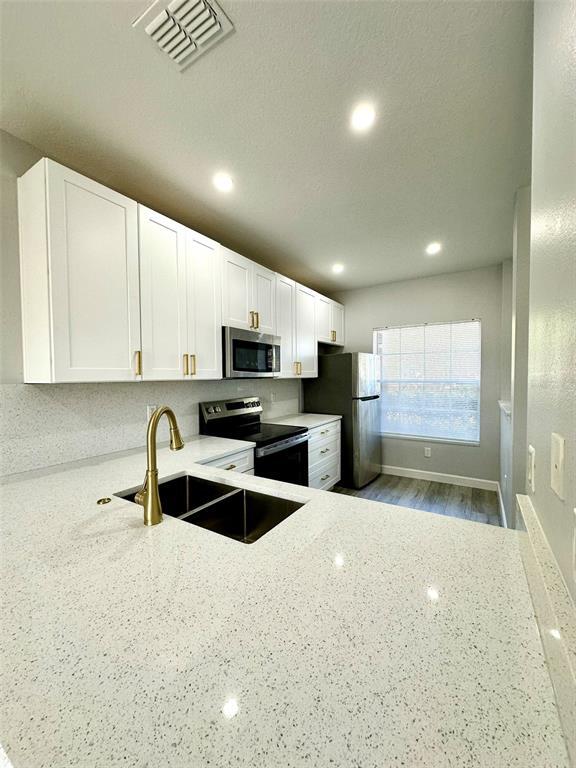 Photo - 918 Chelsea Dr