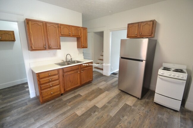 Photo - Great North Fairmount 3 bedroom single fam...