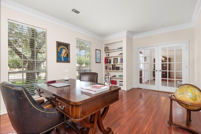 Photo - 22007 Crossbrook Dr