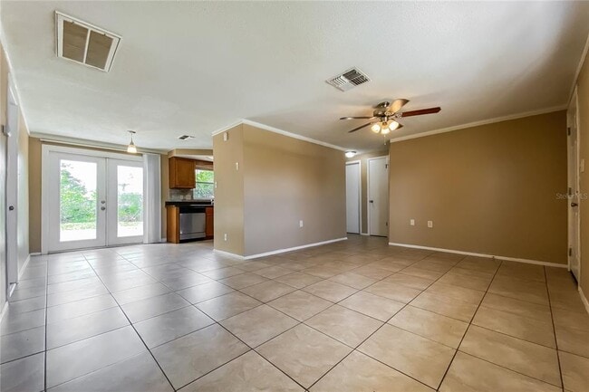 Photo - 1753 Kenilworth St