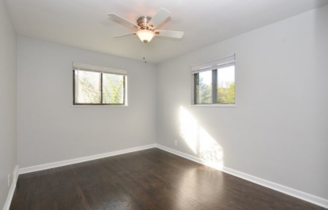 Photo - 1145 Waukegan Rd Unidad 2 Bedroom