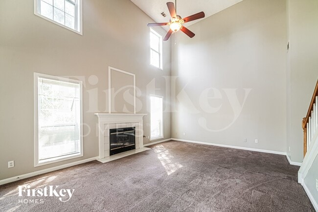 Photo - 265 Meadow Crest Way