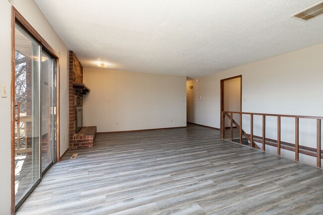 Photo - Updated 5 bedroom | 2 bath | 2 car garage | WALK OUT BASEMENT | Fenced backyard | Close to downto...