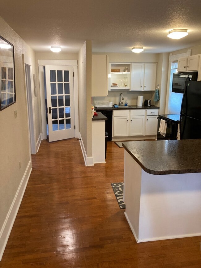 Furnished Kitchen