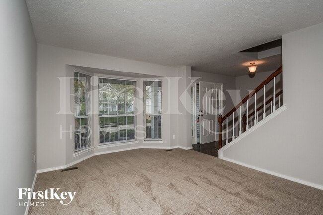 457 Oak Glen Dr