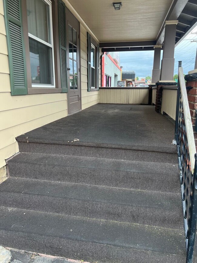 Photo - YOUNGSTOWN POLAND RD DUPLEX Unit 846