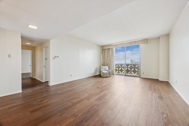 Building Photo - 1801 Lavaca St Unit 14G Rental