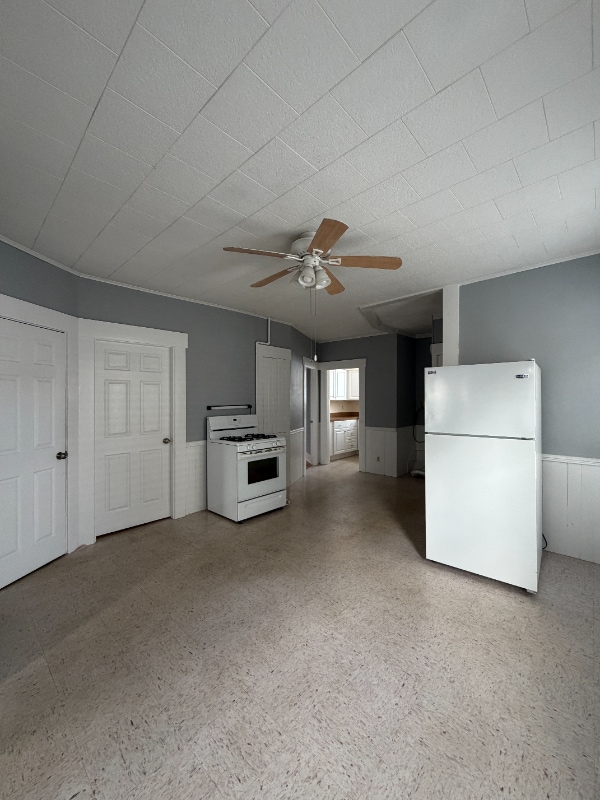 Photo - 61 C St Unit #1