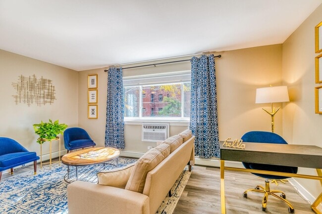 The Maynard at 5115 N Sheridan