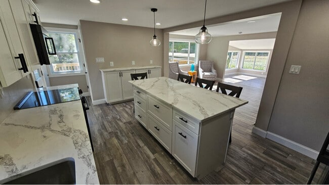 Photo - 17 Powderhouse Rd