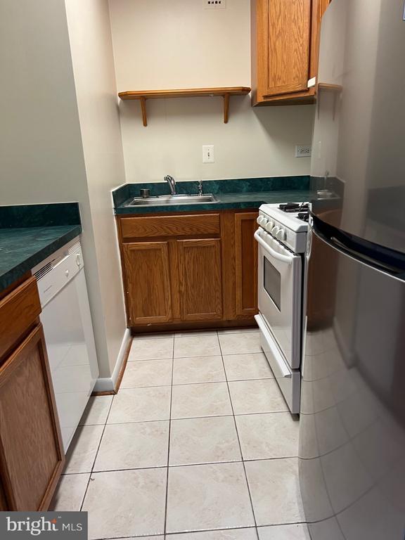 Photo - 5340 Holmes Run Pkwy Unidad 516