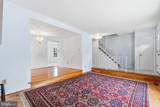 Photo - 18617 Chickadee Ln