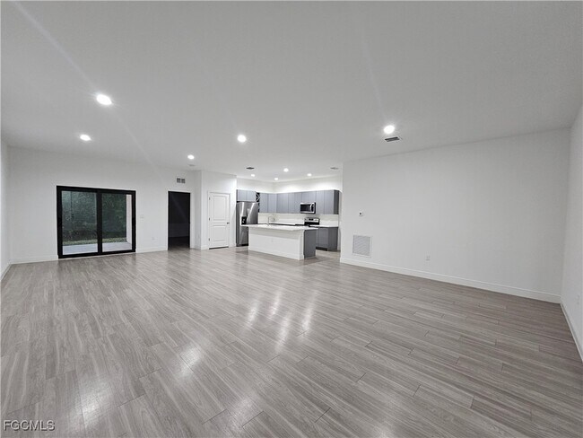 Photo - 5002 Gramercy Rd