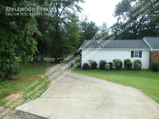 384 Stallion Rd Unidad 1
