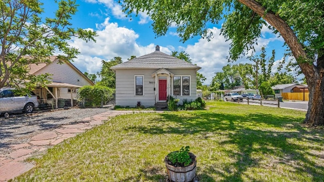 Photo - 1603 Elm Ave House