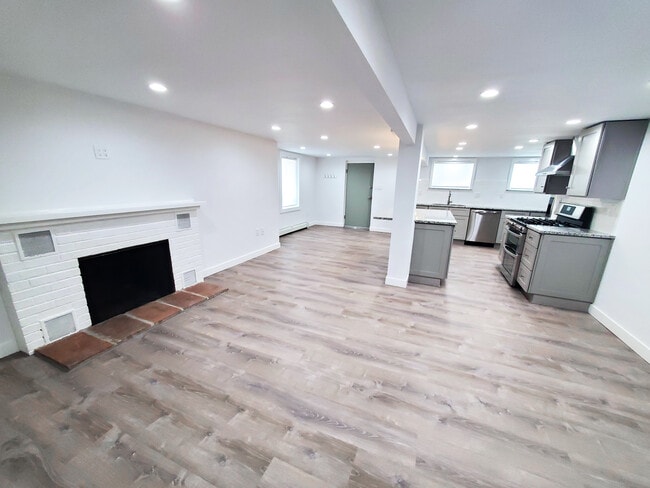 Photo - 3595 S Bannock St