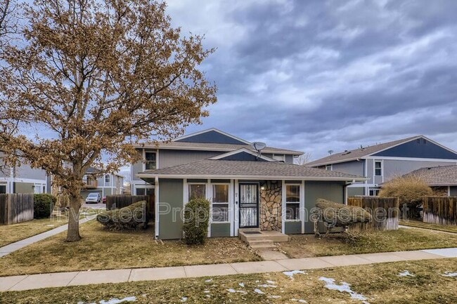 Photo - 9901 E Evans Ave