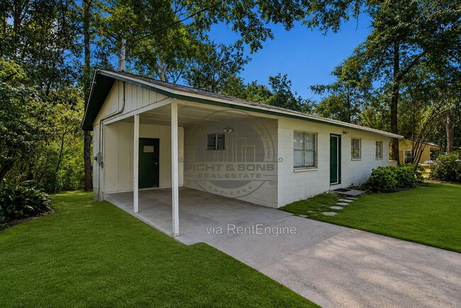 Photo - 1625 Kelly St