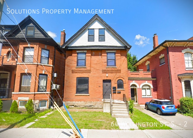 Building Photo - **Beautifully Kept 2 Bedroom Unit 2
